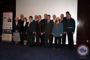 Členové ANLeT a ocenění cenou Český patriot 2011 Členové ANLeT a ocenění cenou Český patriot 2011